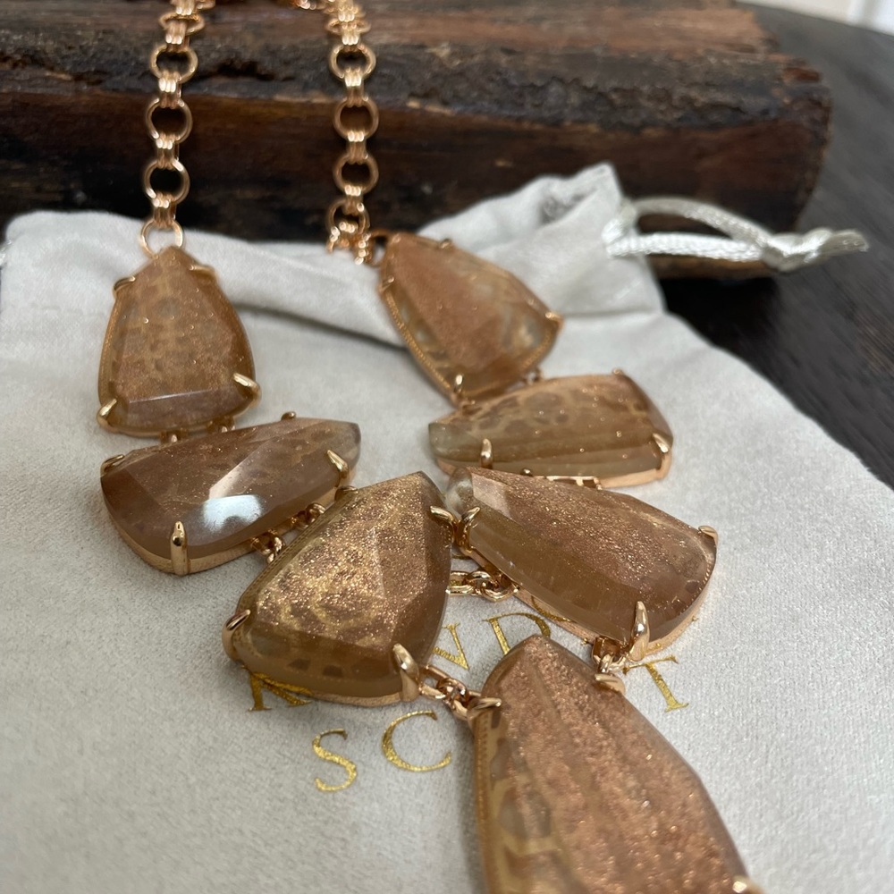NWT Harlie Rose Gold Statement Necklace in Gold Dusted Glass! - Picture 1 of 5